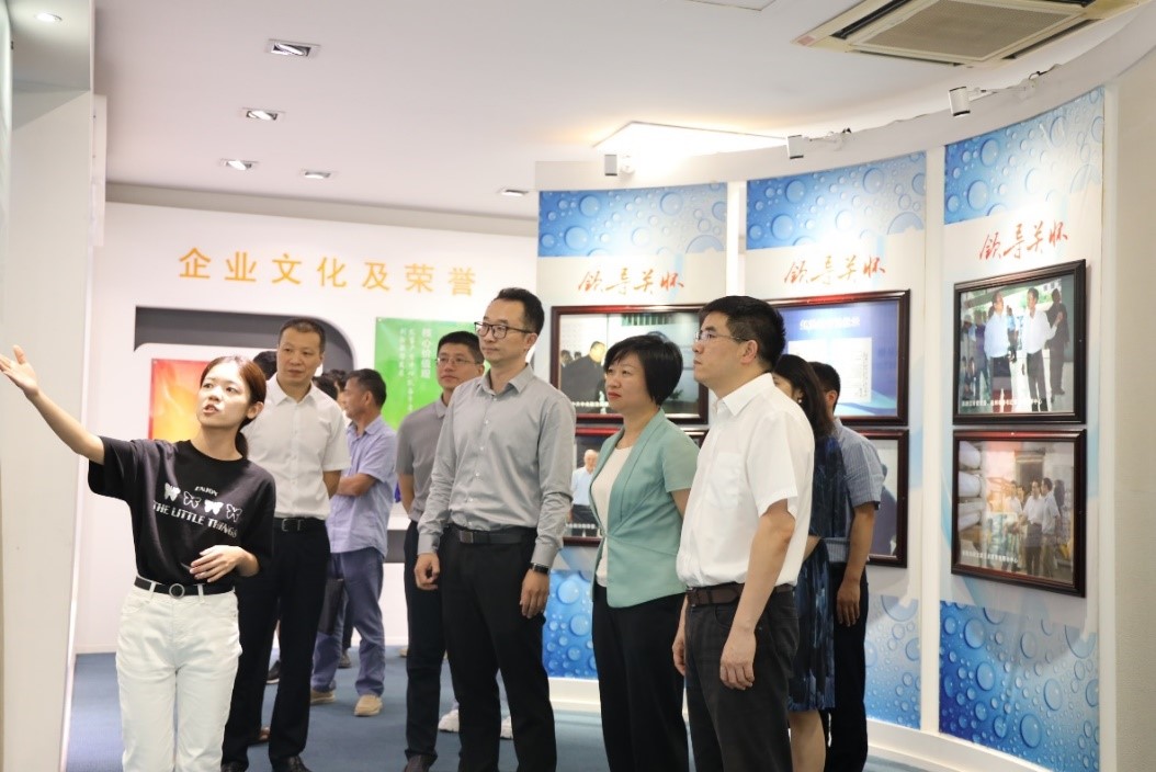 杭州市科技局局長(cháng)樓秀華一行到杭州水處理調研指導